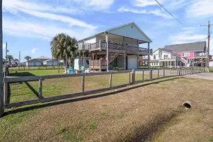 965 Mary Ann, Port Bolivar, TX 77650 - Photo 45