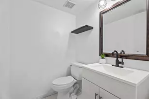 11002 Hammerly Blvd, Houston, TX 77043 - Photo 5
