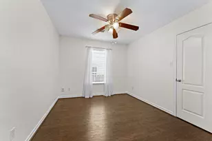 842 E 29th St, Houston, TX 77009 - Photo 17