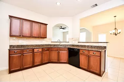 10909 Panther Court SW, Houston, TX 77099 - Photo 7