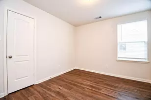 10909 Panther Ct SW, Houston, TX 77099 - Photo 21