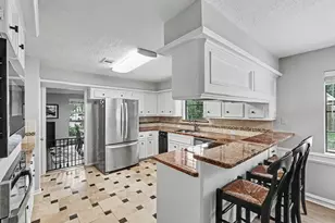 12923 Glenyork Ct, Cypress, TX 77429 - Photo 17