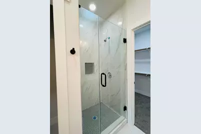 8123 Saint Louis Street, Houston, TX 77028 - Photo 23