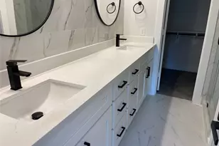 8123 St Louis St, Houston, TX 77028 - Photo 27