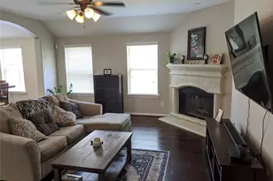 114 N Heritage Mill Cir, Tomball, TX 77375 - Photo 5