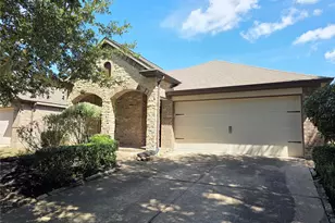 114 N Heritage Mill Cir, Tomball, TX 77375 - Photo 1