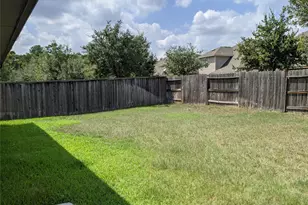 114 N Heritage Mill Cir, Tomball, TX 77375 - Photo 13