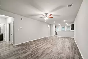 25738 Boxwood Hedge Ln, Tomball, TX 77375 - Photo 5