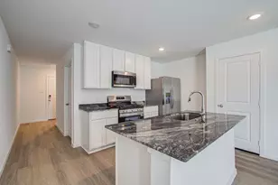 4804 Peanut Butter and Jelly Dr, Houston, TX 77048 - Photo 3