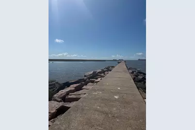 1723 Galveston, Port Bolivar, TX 77650 - Photo 3