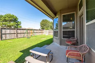 605 Chesterfield Ln, League City, TX 77573 - Photo 33