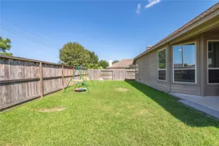 605 Chesterfield Ln, League City, TX 77573 - Photo 35
