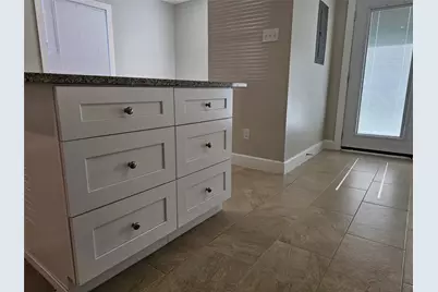 3332 Blodgett Street, Houston, TX 77004 - Photo 7