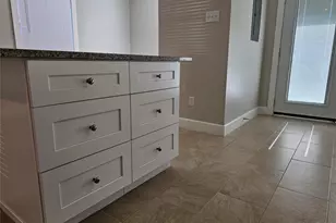 3332 Blodgett St, Houston, TX 77004 - Photo 7