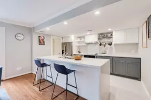 2324 Steel St, Houston, TX 77098 - Photo 17