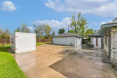 12330 San Lucia River Drive, Houston, TX 77050 - Photo 37