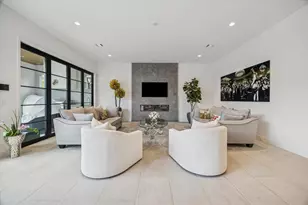 212 E Cowan Dr, Houston, TX 77007 - Photo 11