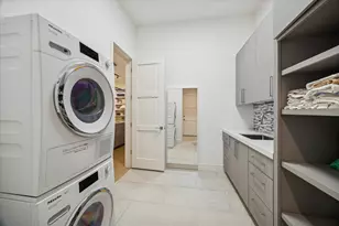 212 E Cowan Dr, Houston, TX 77007 - Photo 37