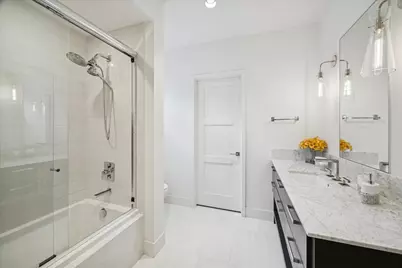 212 E Cowan Drive, Houston, TX 77007 - Photo 37
