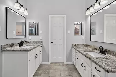 7406 Greatwood Grove Drive, Sugar Land, TX 77479 - Photo 31