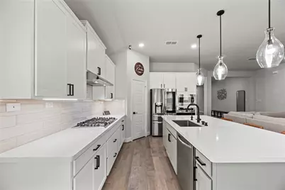 30706 Southern Dewberry Court, Fulshear, TX 77441 - Photo 15