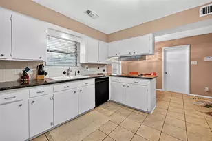 5734 Sanford Rd, Houston, TX 77096 - Photo 13