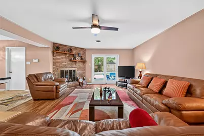 5734 Sanford Road, Houston, TX 77096 - Photo 5