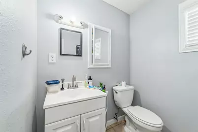 5012 Irvington Boulevard, Houston, TX 77009 - Photo 29