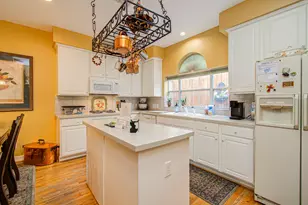 2214 W Holcombe Blvd, Houston, TX 77030 - Photo 23