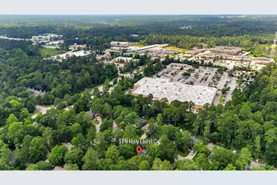97 N Hollylaurel Circle, The Woodlands, TX 77382 - Photo 41