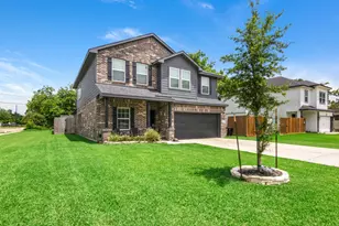 501 S 4th St, La Porte, TX 77571 - Photo 3