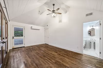 6036 Feagan Street, Houston, TX 77007 - Photo 15