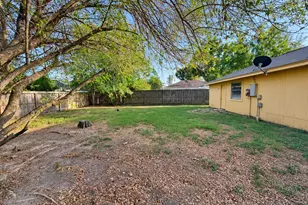 16961 Mockingbird Ct, Conroe, TX 77385 - Photo 23