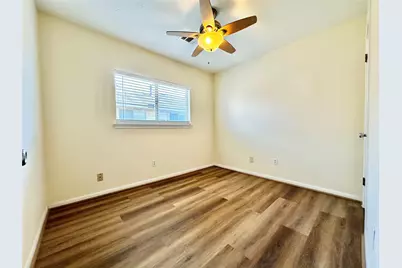 15503 Town Green Drive, Houston, TX 77083 - Photo 9