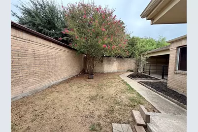 12175 Swords Creek Road, Houston, TX 77067 - Photo 35