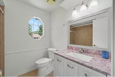 19 Postvine Court, The Woodlands, TX 77381 - Photo 23