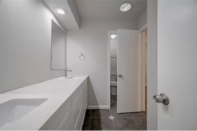 919 Mockingbird Way, Sugar Land, TX 77478 - Photo 29