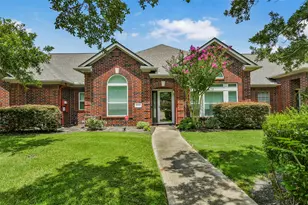 206 Clearview Ave, Friendswood, TX 77546 - Photo 1