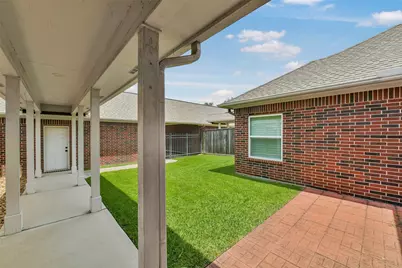 206 Clearview Avenue #B, Friendswood, TX 77546 - Photo 29