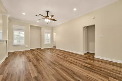 206 Clearview Avenue #B, Friendswood, TX 77546 - Photo 5