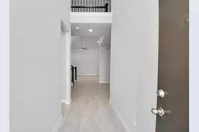 11919 Royal Willow Lane, Houston, TX 77066 - Photo 3