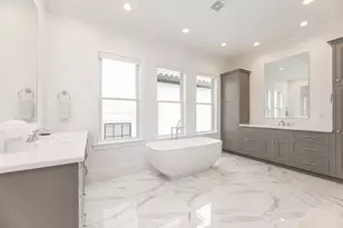 7546 Awty School Ln, Houston, TX 77055 - Photo 25
