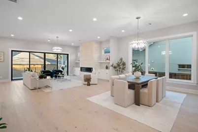 2046 Macarthur Street, Houston, TX 77030 - Photo 3