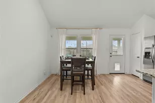 4331 Oakdale Mist Dr, Dickinson, TX 77539 - Photo 13