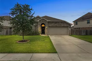 4331 Oakdale Mist Dr, Dickinson, TX 77539 - Photo 1