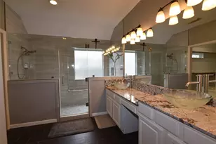 122 Kentwood Ridge Ct, Sugar Land, TX 77479 - Photo 11