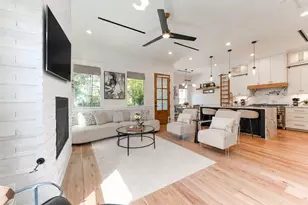 1512 Ashland St, Houston, TX 77008 - Photo 3