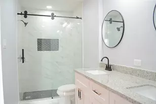 10260 Bridgeland Ln, Houston, TX 77041 - Photo 17