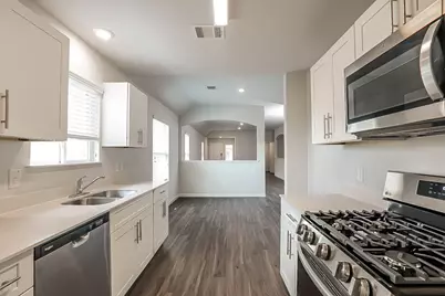 19019 Moynihan Drive, Katy, TX 77449 - Photo 5