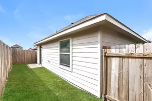 19019 Moynihan Dr, Katy, TX 77449 - Photo 3